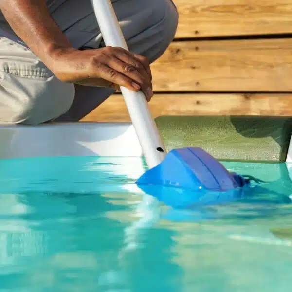 Schoonmaken van een hottub